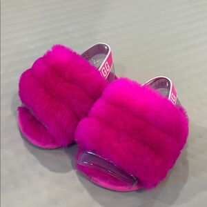 UGG Fuchsia Fluffy Sandals